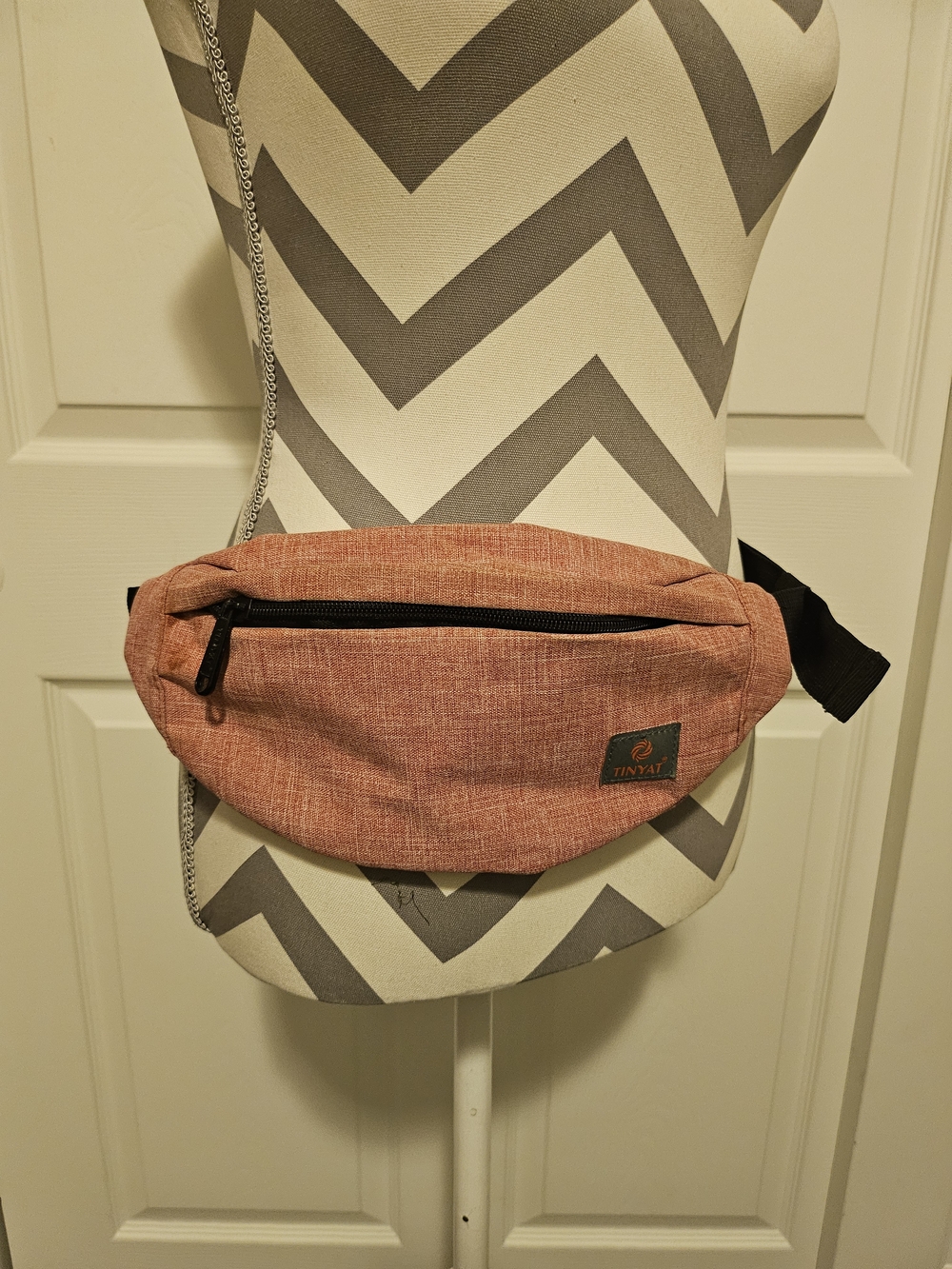 Women's Crossbody Fanny Pack in Rust Pink